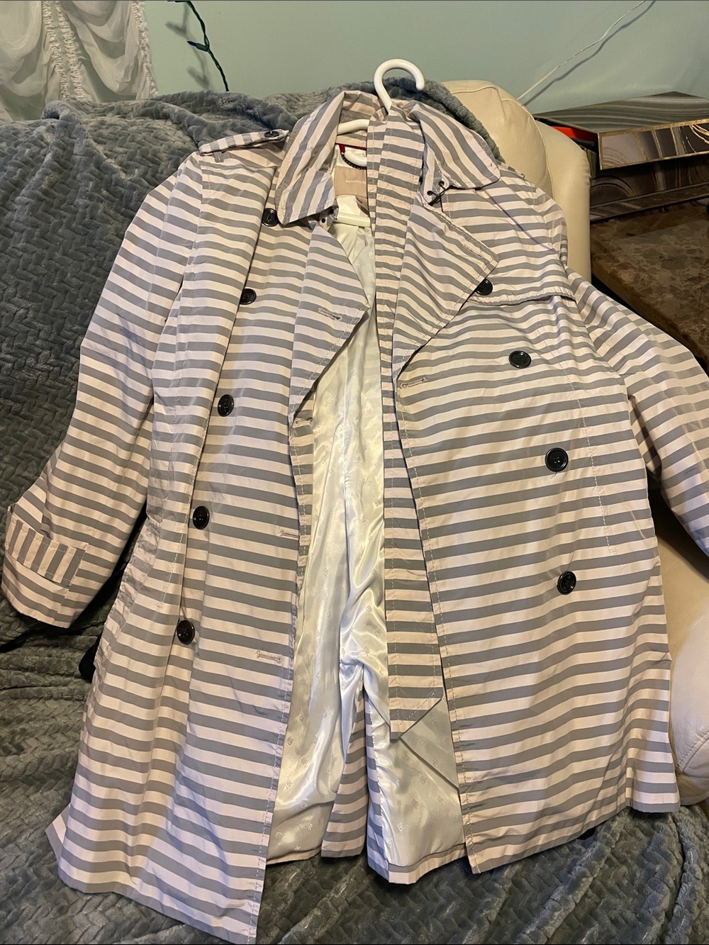 Banana Republic Striped Trench Coat in Light Gray & White